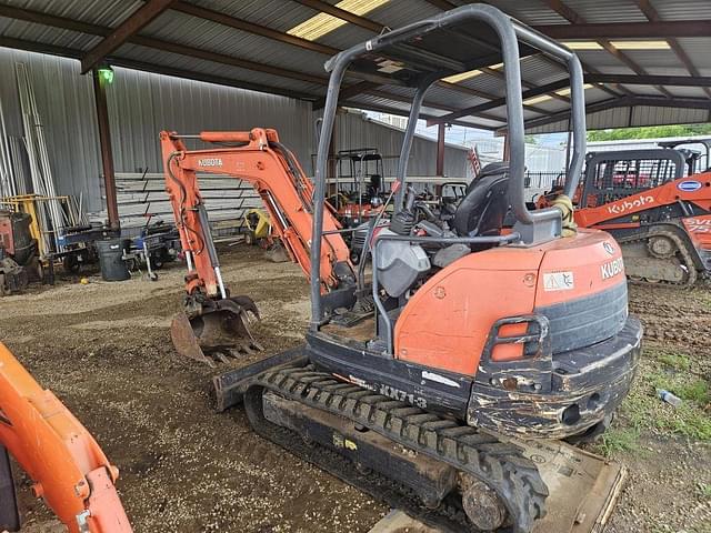 Image of Kubota KX71-3 equipment image 3