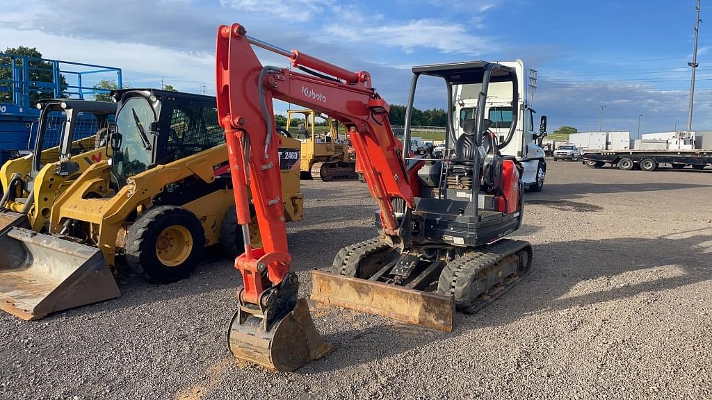 Image of Kubota KX71-3 Primary image