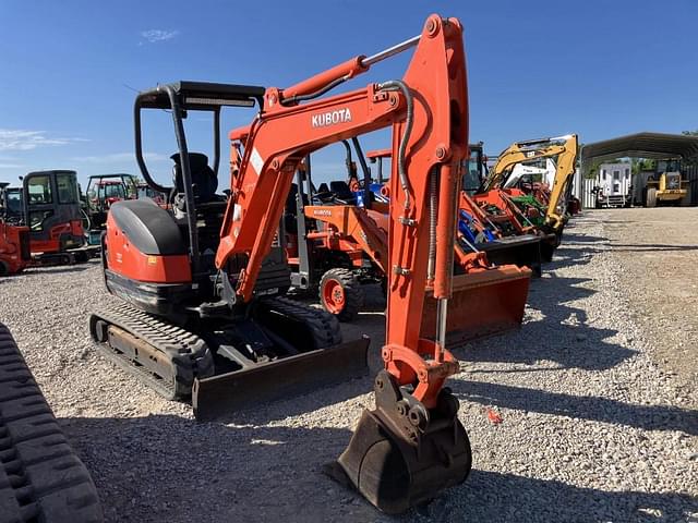 Image of Kubota KX71-3 equipment image 1