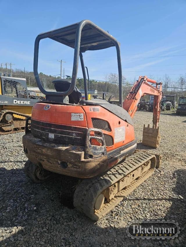 Image of Kubota KX71-3 equipment image 4