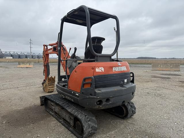 Image of Kubota KX71-3 equipment image 4