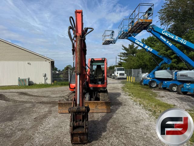Image of Kubota KX080-3 equipment image 1