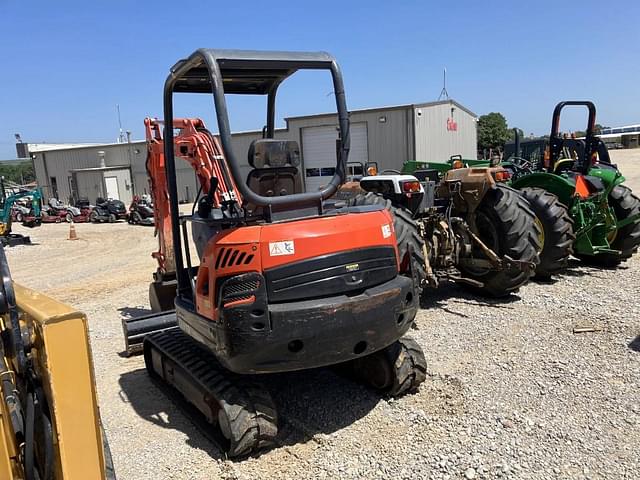 Image of Kubota KX91-3 equipment image 3