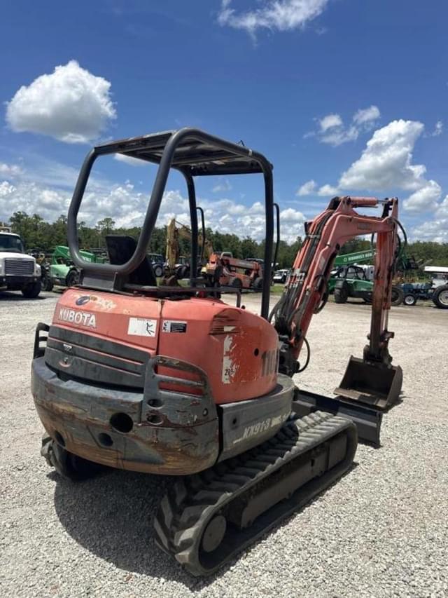 Image of Kubota KX91-3S2 equipment image 3