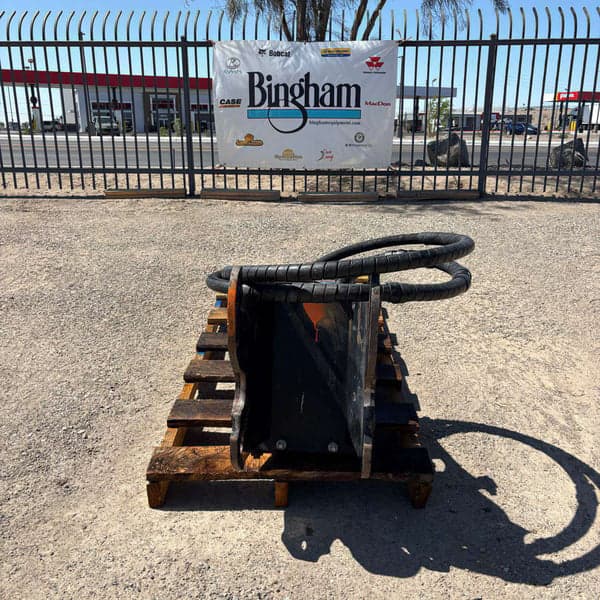 Image of Kubota KXB860Q equipment image 3