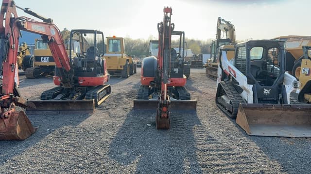 Image of Kubota KX040-4 equipment image 1