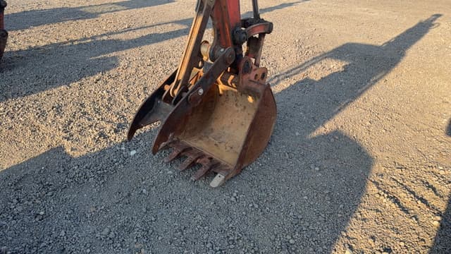 Image of Kubota KX040-4 equipment image 4