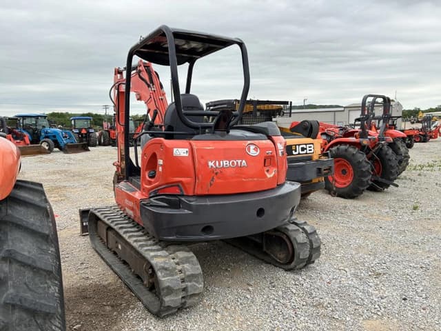 Image of Kubota KX057-4 equipment image 3