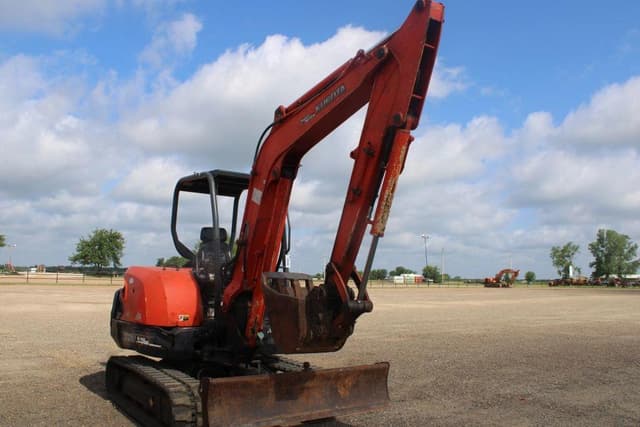 Image of Kubota KX121-3SS equipment image 3