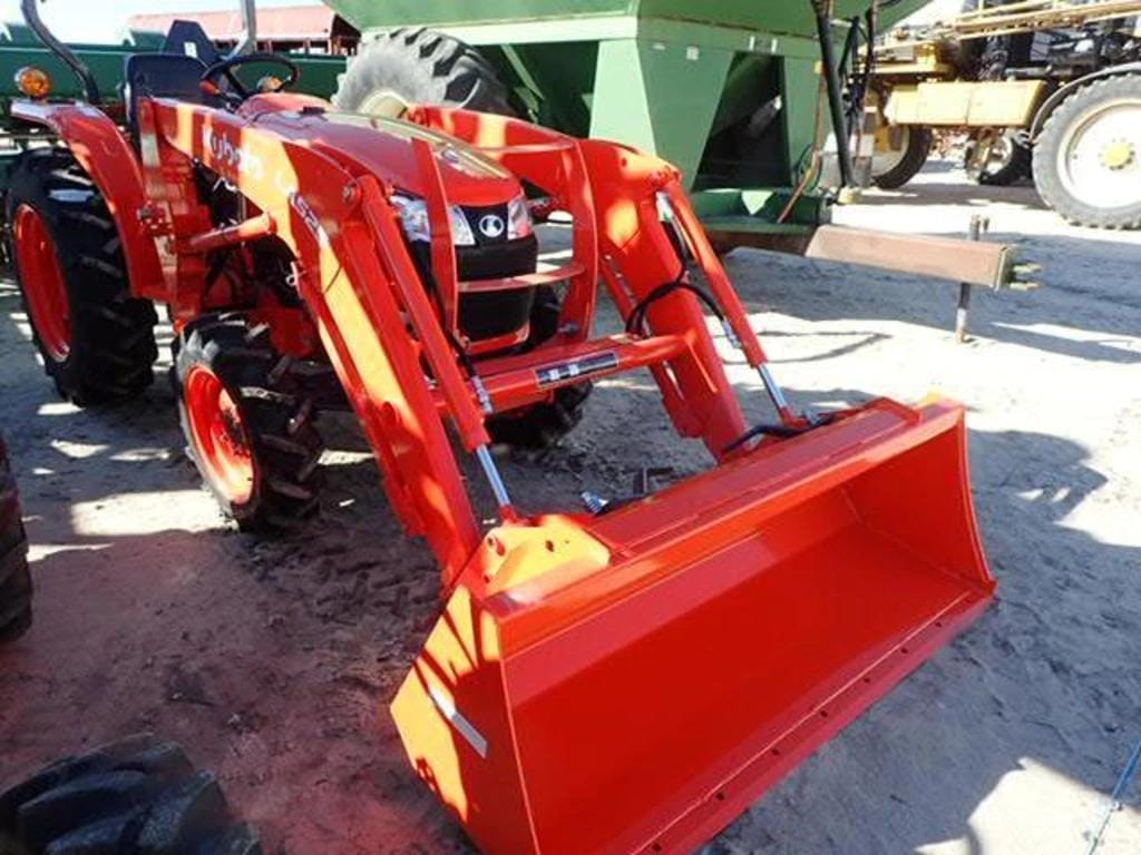 Main image Kubota L2501