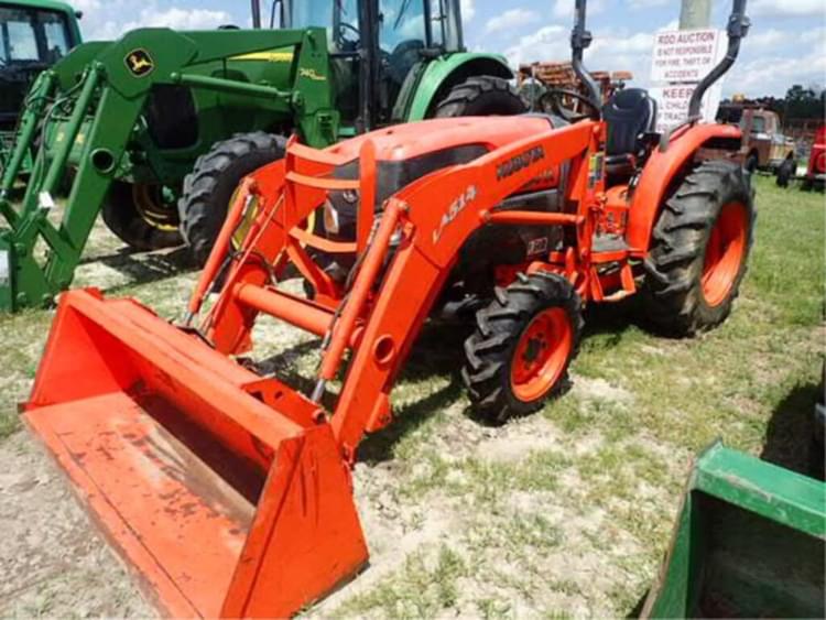 SOLD Kubota L3240 Tractors Less than 40 HP Tractor Zoom