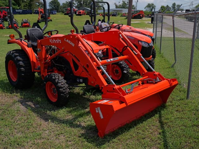 Image of Kubota L2501 equipment image 1