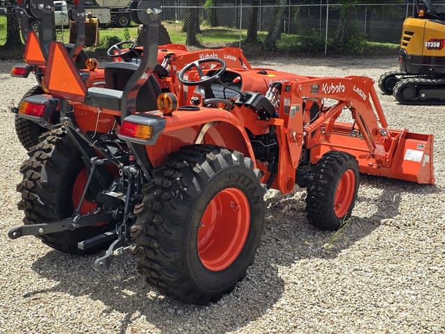 Image of Kubota L2501 equipment image 3