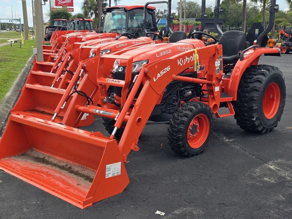 2026 Kubota L3902 Equipment Image0