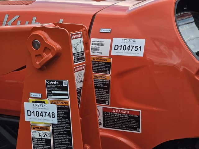 Image of Kubota L3902 equipment image 4
