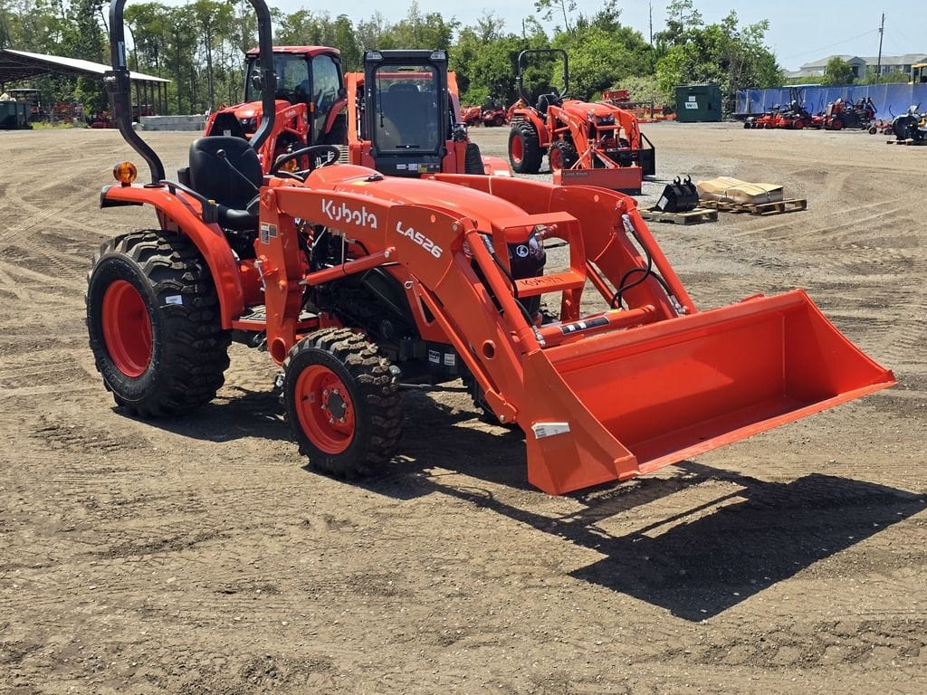 2026 Kubota L3902 Equipment Image0