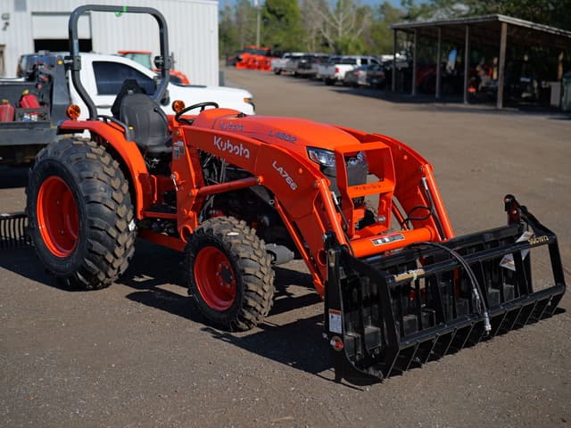 Image of Kubota L4802 equipment image 1