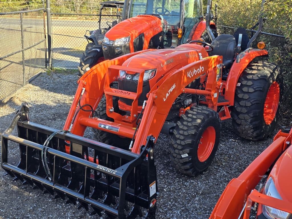 Image of Kubota L4802 Image 0