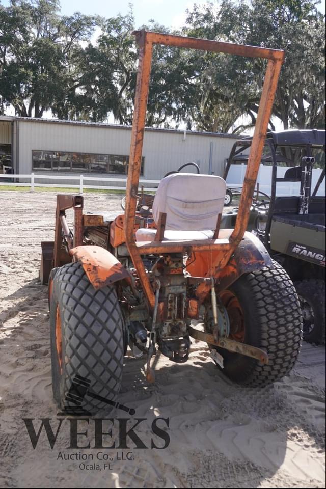 Image of Kubota L185 equipment image 2