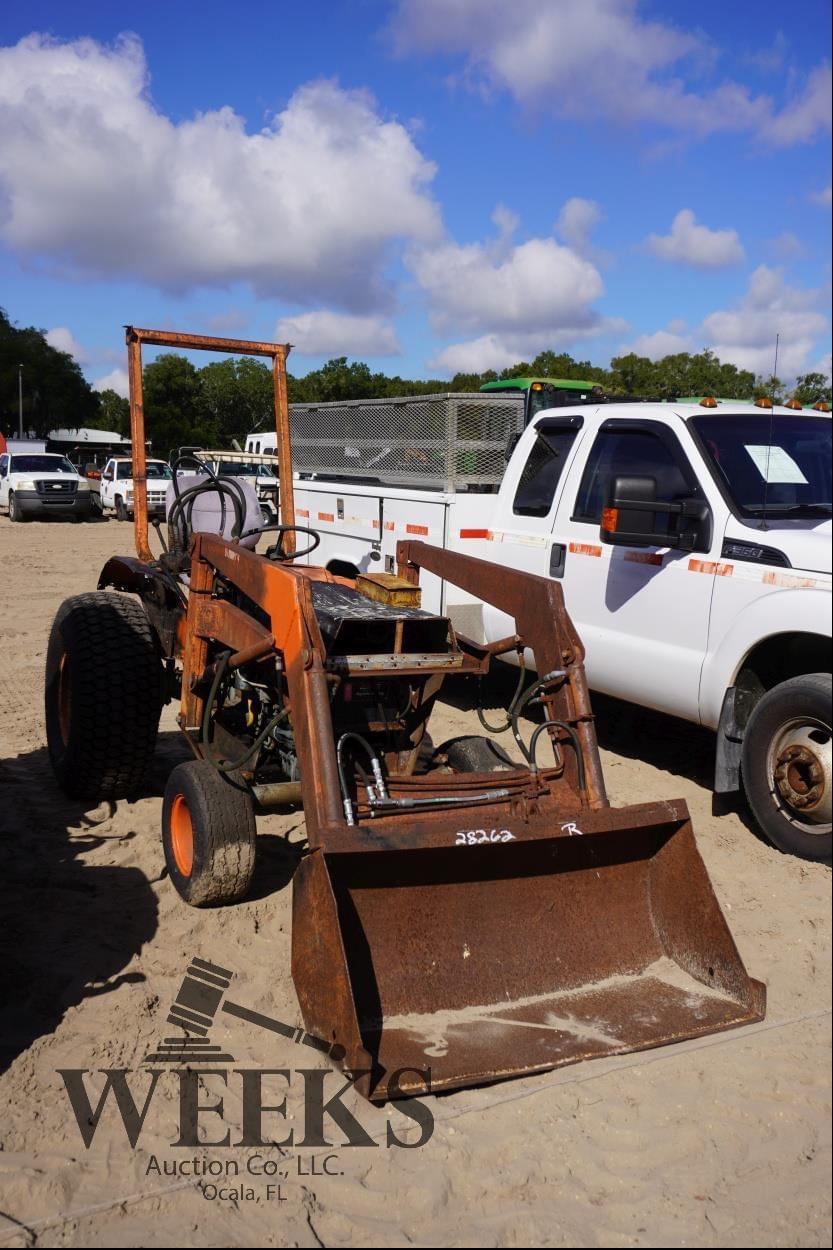 Image of Kubota L185 Primary image