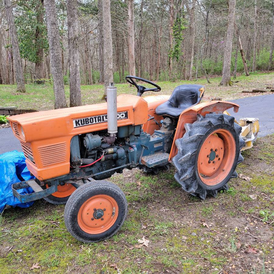 Main image Kubota L1500