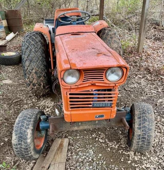 Image of Kubota L175 equipment image 1