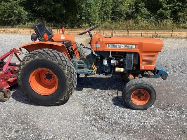Image of Kubota L175 equipment image 1