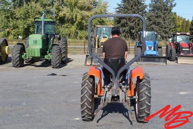 Image of Kubota L175 equipment image 3