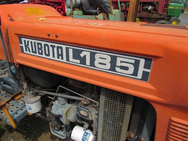 Image of Kubota L185 equipment image 4