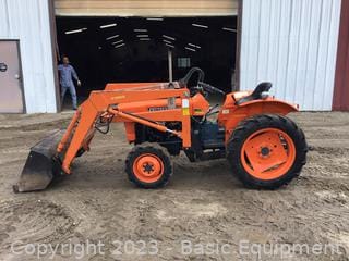 Main image Kubota L185DT