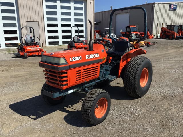 Image of Kubota L2350 equipment image 1