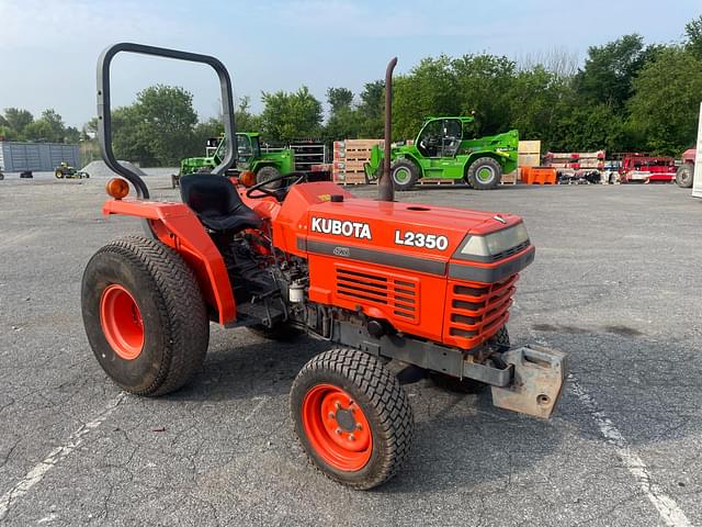 Image of Kubota L2350 equipment image 1