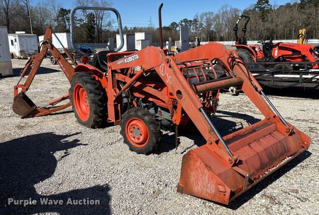 Image of Kubota L2350 equipment image 2