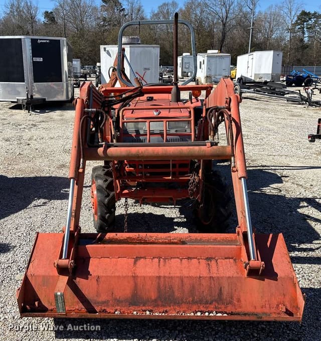 Image of Kubota L2350 equipment image 1