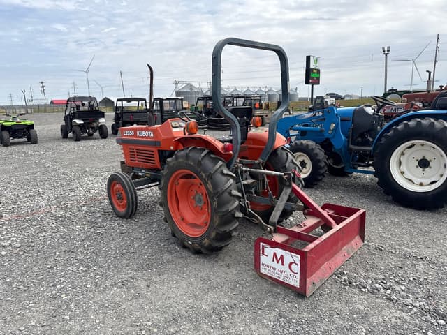 Image of Kubota L2350 equipment image 2