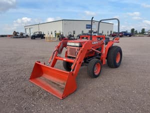 Kubota L2350 Image