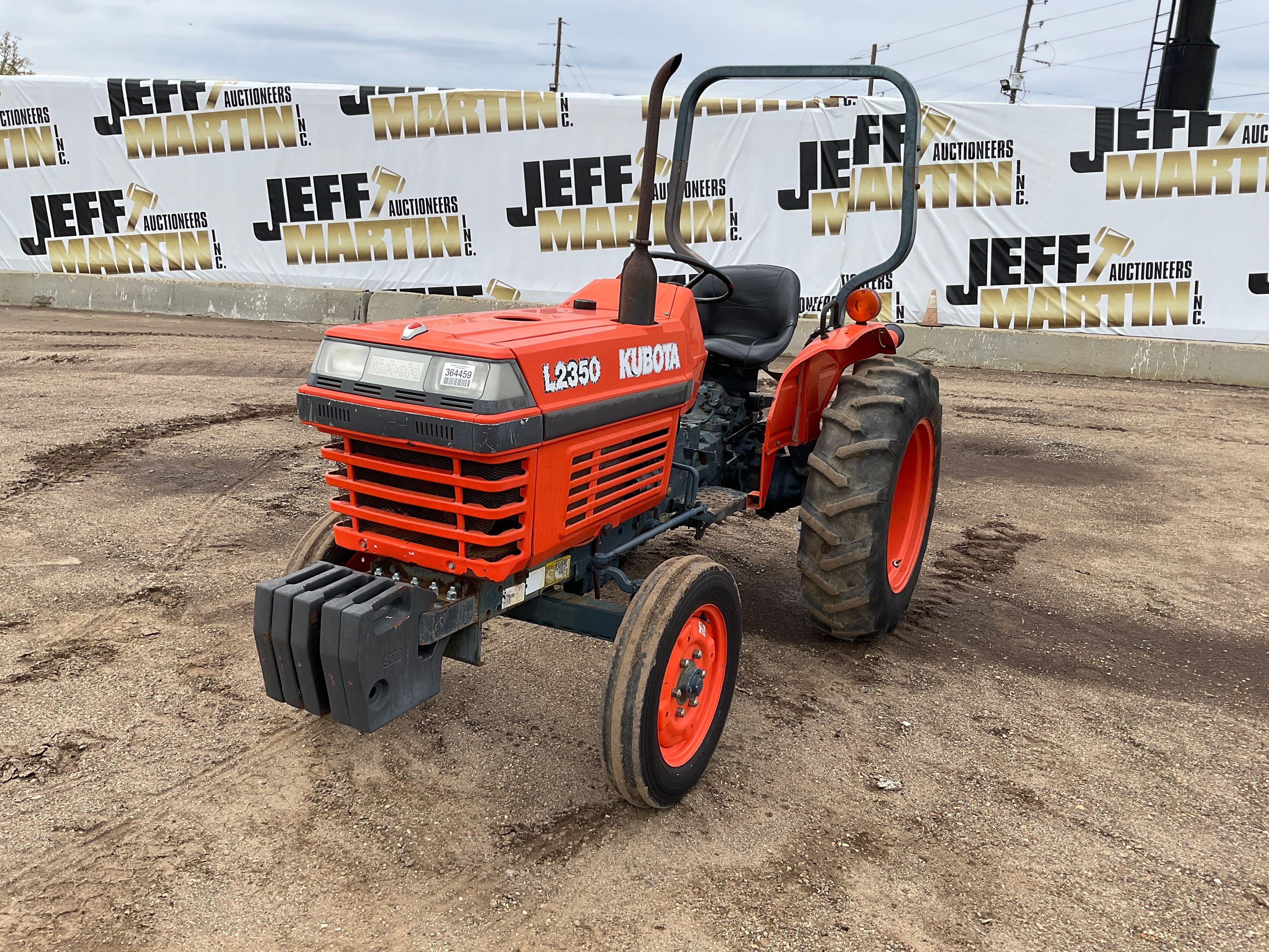 Main image Kubota L2350