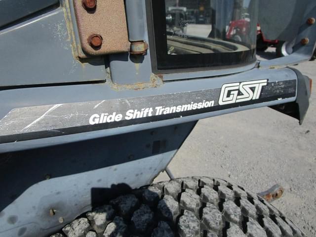 Image of Kubota L4200 equipment image 4