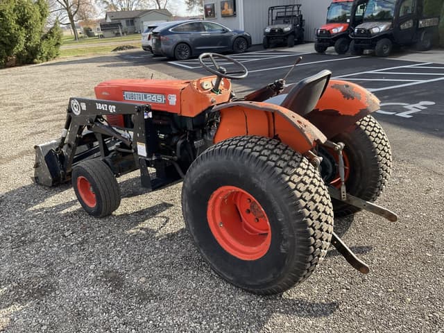 Image of Kubota L245 equipment image 2