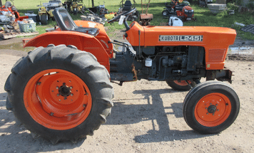 Main image Kubota L245