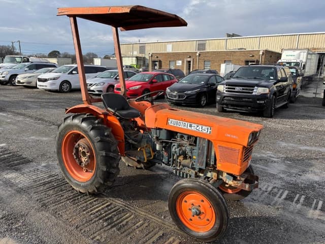 Image of Kubota L245 equipment image 1