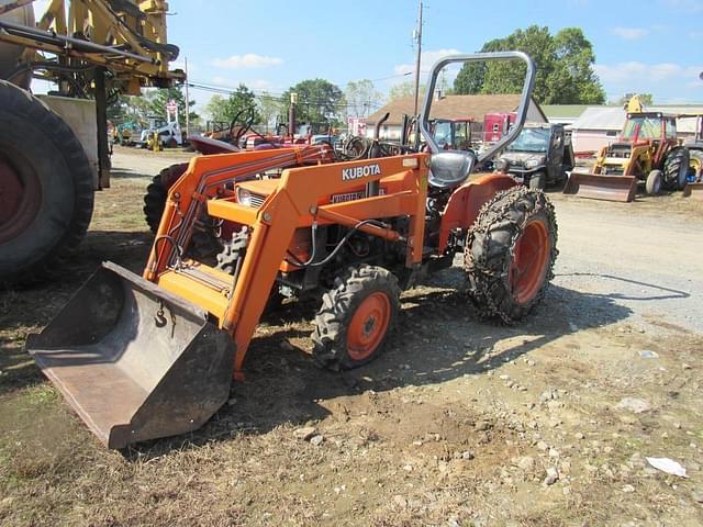 Image of Kubota L245 equipment image 1