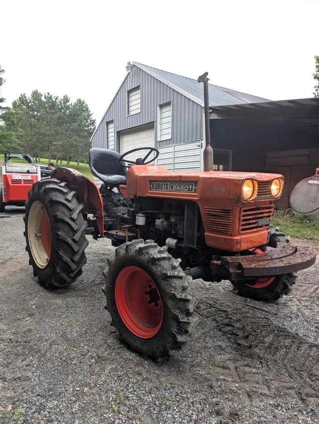 Image of Kubota L245DT equipment image 2