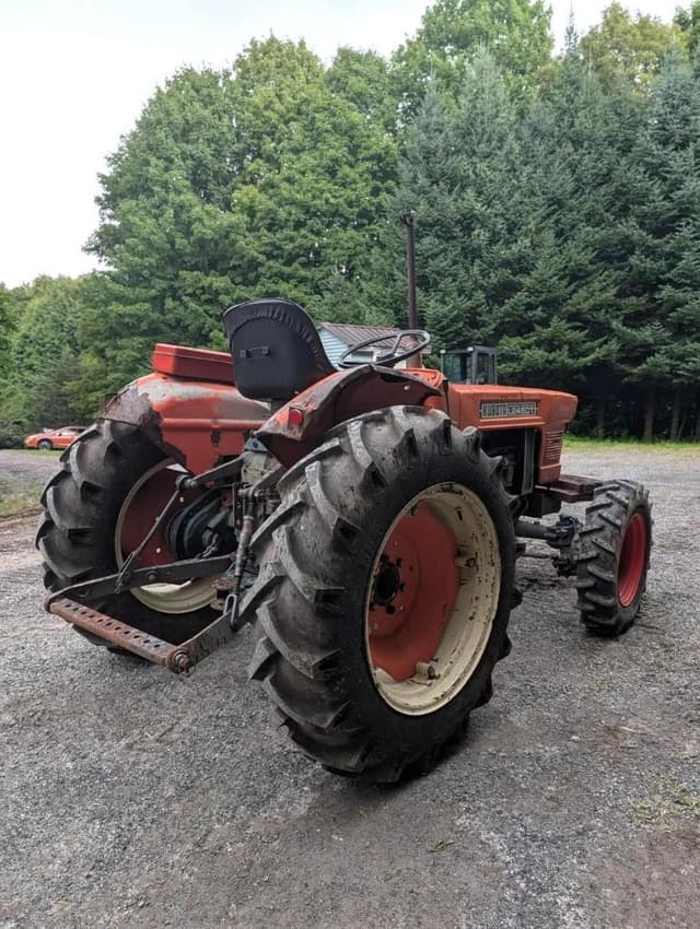 Image of Kubota L245DT equipment image 4