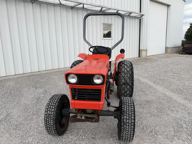 Image of Kubota L245DT equipment image 1
