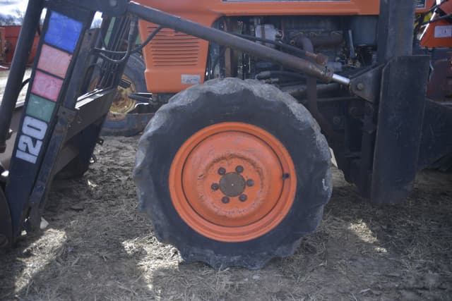 Image of Kubota L245DT equipment image 3