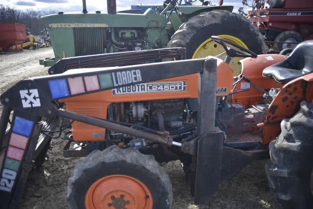 Image of Kubota L245DT equipment image 2