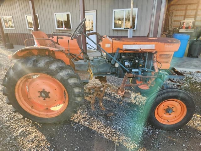Image of Kubota L245H equipment image 1