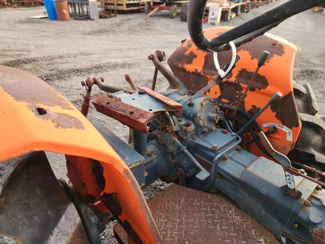 Image of Kubota L245H equipment image 4
