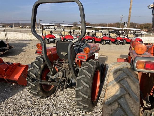 Image of Kubota L2500 equipment image 2